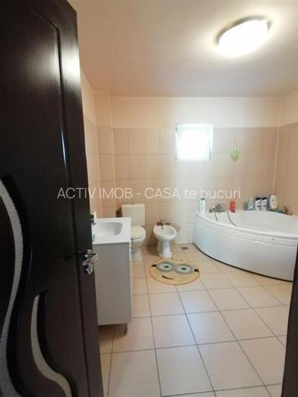 Casa - Vila - Bragadiru - 350000E- Neg- 1000mp teren - ideala 2 familii sau afte - 6