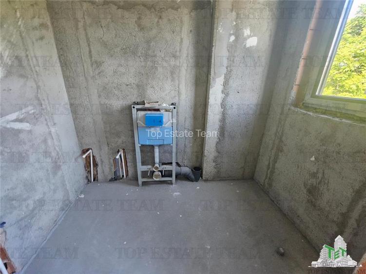 Vila noua 4 camere de vanzare metrou Pacii-sector 6 - 12