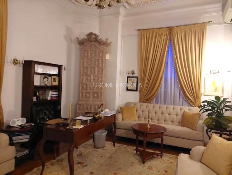 Imobil interbelic Piata Romana - 4