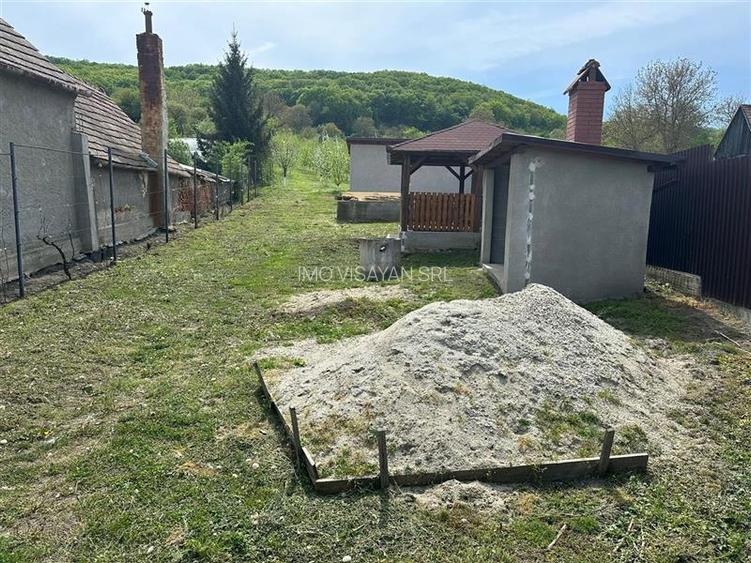 teren construibil cu livada pomi,sat Hasag,jud.Sibiu,comision 0 - 2