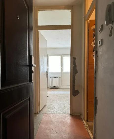 Garsoniera semidecomandata – Rahova - Petre Ispirescu - 2