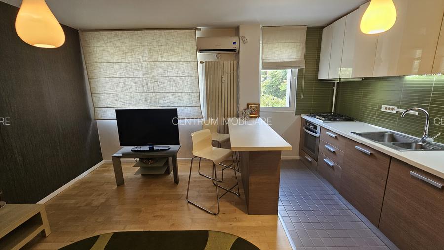 Inchiriere 4 camere Dristor metrou - 10