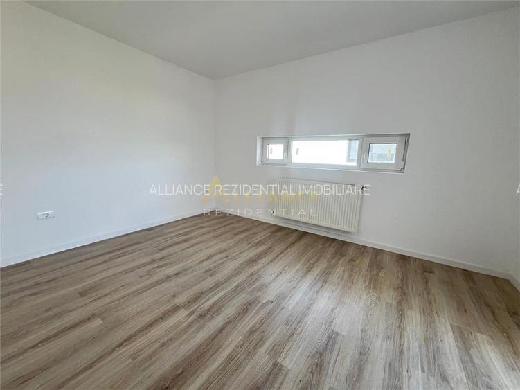 Casa tip duplex - 3 camere - 2 bai - 10