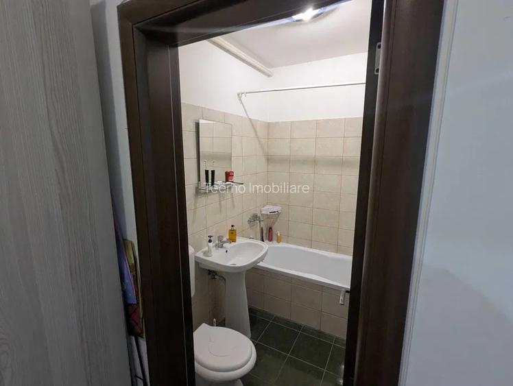 Garsoniera, decomandata, 32 mp, centrala, ac, metrou, Aparatorii Patriei - 4