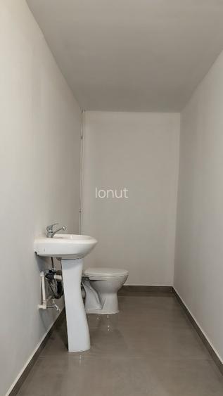 Hală Frigorifică / Hub Logistic – Complet Renovată, Interioara 3 - 4