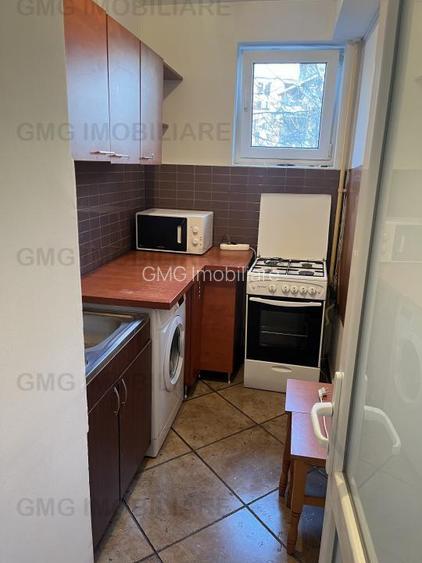 Garsoniera zona Obor - 6