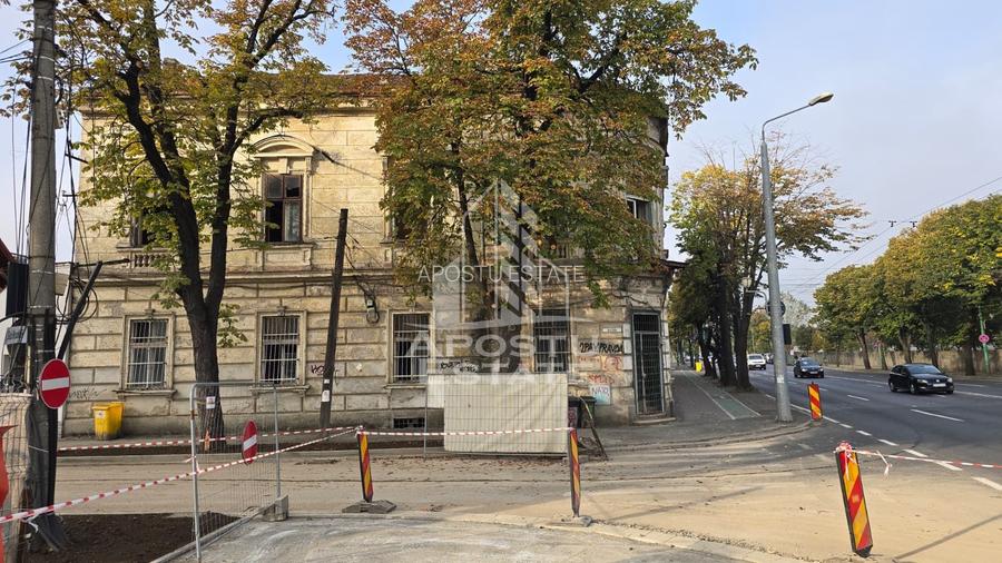 Cladire istorica, Hotel,  zona ultracentrala Timisoara, Comision Zero - 2