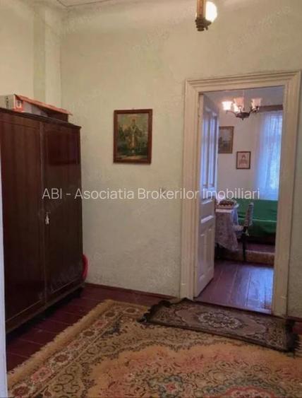 Eroii Revoluției metrou,casa 80mp teren 200mp 185.000euro - 7