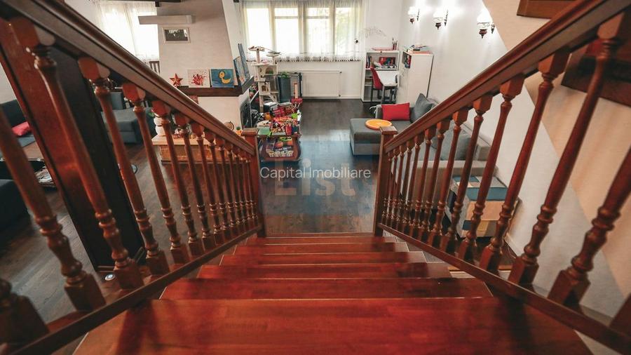 Casa utilata , refugiul perfect la poalele muntelui Semenic!  - 11