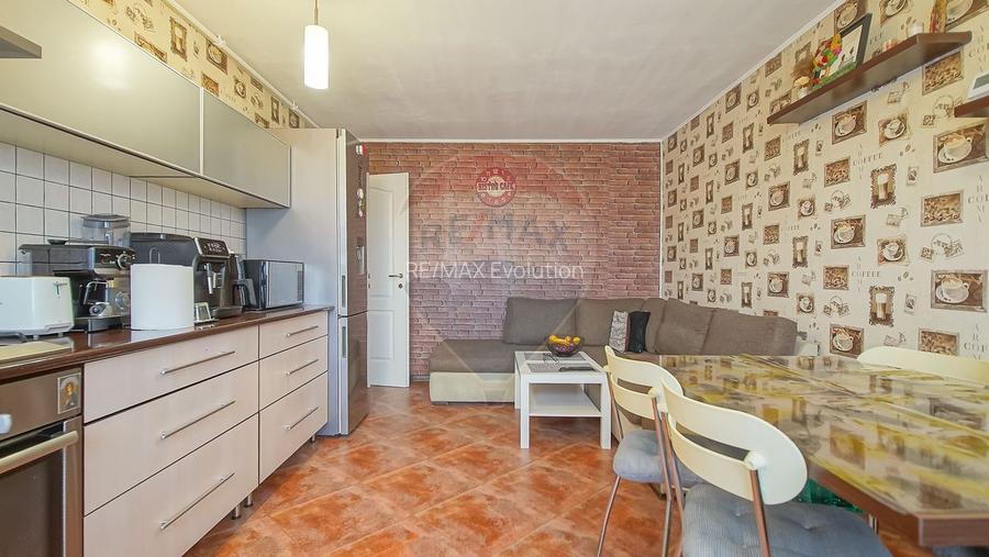 COMISION 0 | Ap 3 camere decomandat | Mobilat Utilat | Triaj - 10