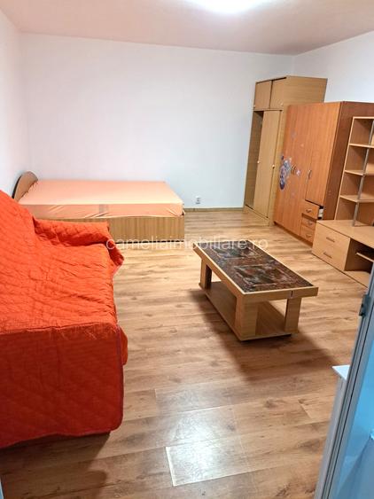Garsoniera, renovata, confort 1, Virtutii, metrou Lujerului, tramvai 41 Orsova - 14