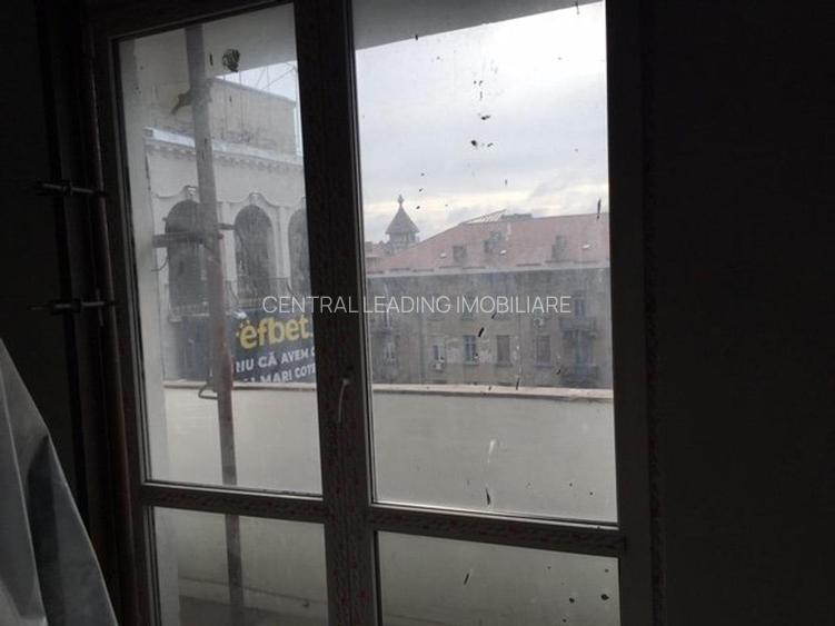 3 CAM. BLOC CONSOLIDAT IN 2006 FIX VIZAVI DE SHERATON HOTEL DOROBANTI - 3