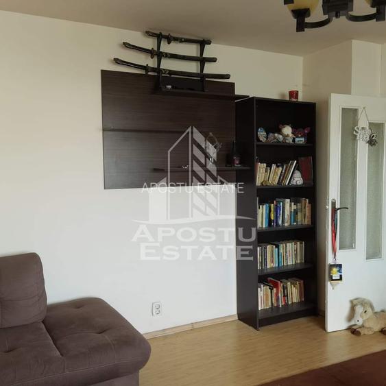 Apartament cu 2 camere, zona Badea Cartan - 3