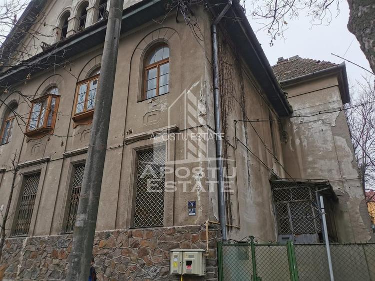 Casa individuala in zona Ultracentrala - 2