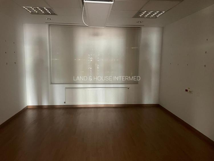 SPAȚIU DE BIROURI DE ÎNCHIRIAT - ACCES DIRECT DIN DN1, PARTER, TOATE UTILITĂȚILE - 11