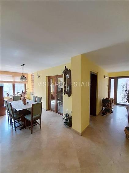 Vila  5 camere, teren 1500mp, zona linistita langa padure, cartier Primaverii, R - 4