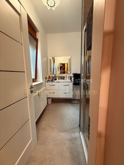 Casă individuală | 4 camere | Teren generos - 9