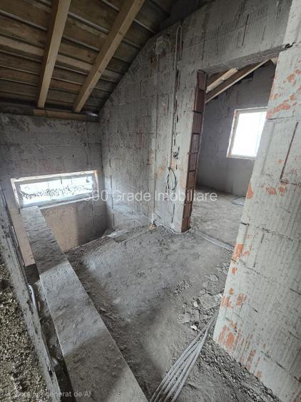 Casă individuală în vatra satului Albina - 12