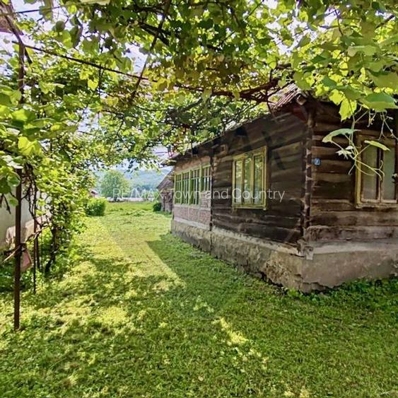 Casă / Vilă cu 3 camere de vânzare - 6