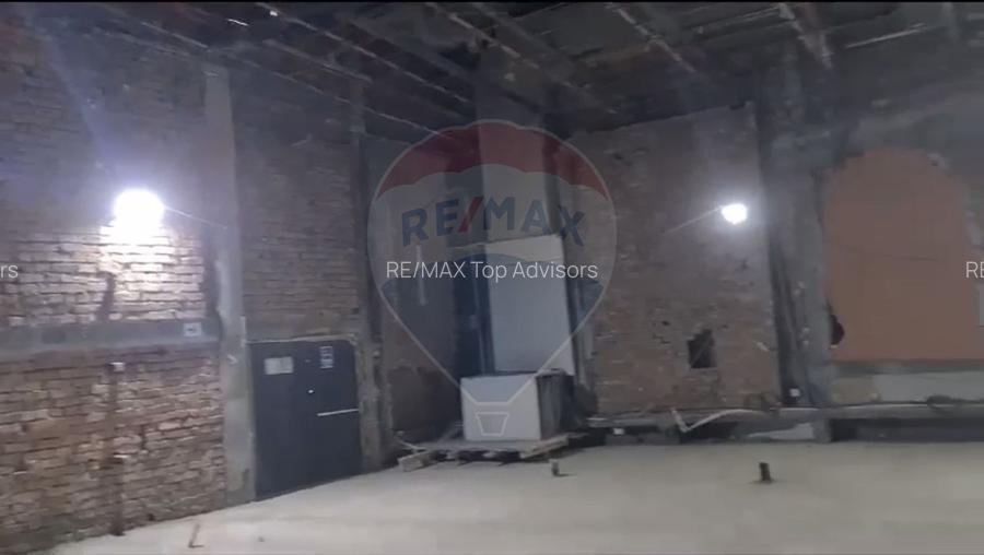 DE VANZARE Spațiu comercial de + 700 mp - et 1 -  Dacia - Constanța - 4