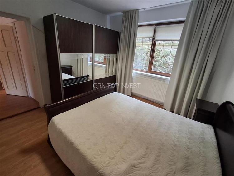 Apartament 3 camere decomandat 2 bai zona Strand - 11