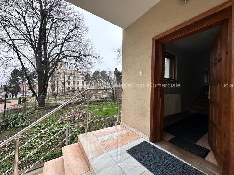 Spatii birouri Iasi Copou, 172mp, Fundatie - 12