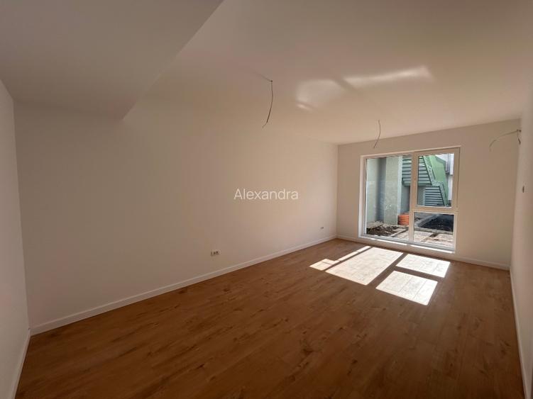 Închiriere apartament 2 camere  - 2