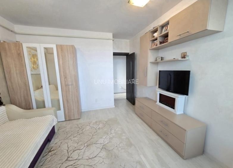 Etaj 2 Apartament 2 Camere Mobilat Bloc 2020 cu Loc Parcare Inclus zona Cug - 8