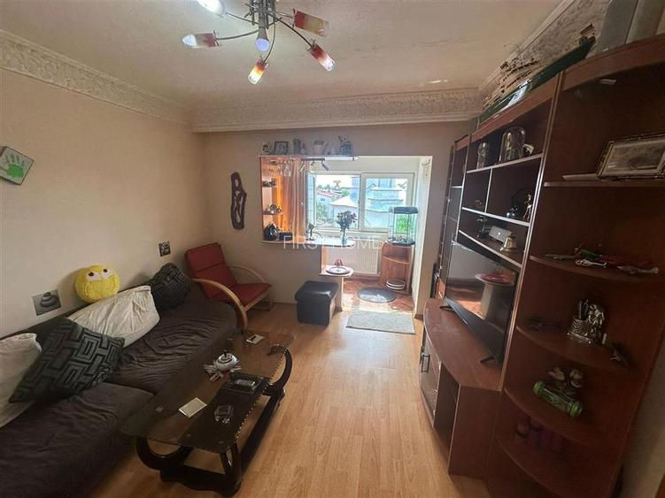 Ap 3 cam, Sud P-uri, 76 mp utili, et4/4 cu acoperis,CT,imbunatatit - 12