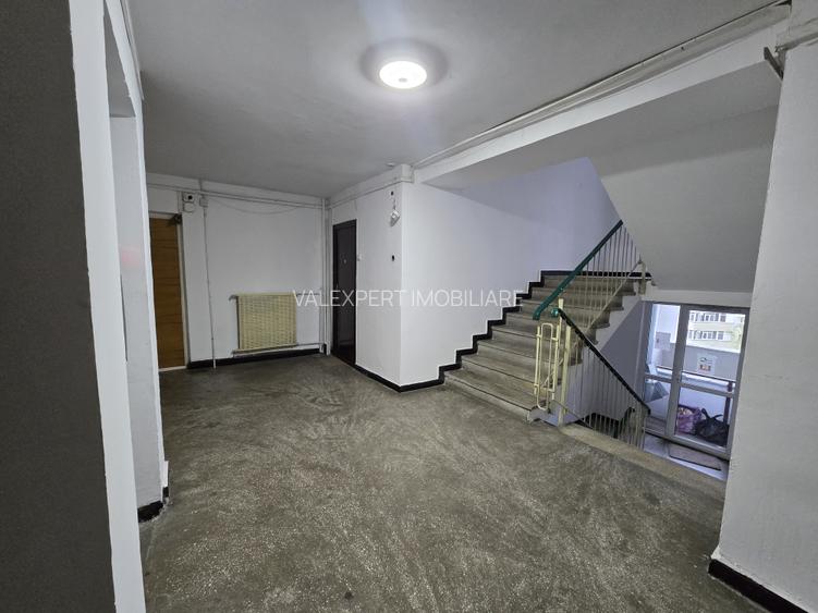 Dristor metrou,2 cam,decomandat,et. 7/9, constr.1985,reabilitat,ideal investitie - 20