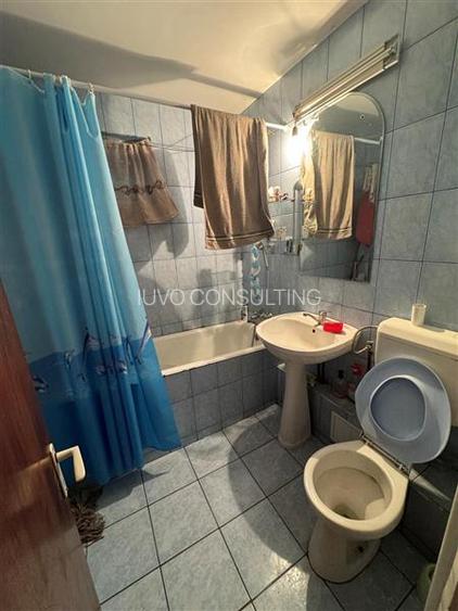 Apartament 3 camere Semidecomandat Bld. Obregia - 6