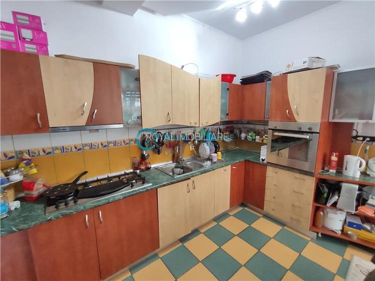 Royal Imobiliare - vanzari vile zona Traian - 3