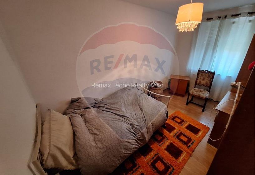 Apartament cu 3 camere Hunedoara, jud. Hunedoara - 10