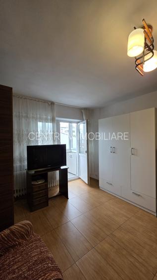 Garsoniera Mihai Bravu * Metrou Obor * bloc mixt - 3