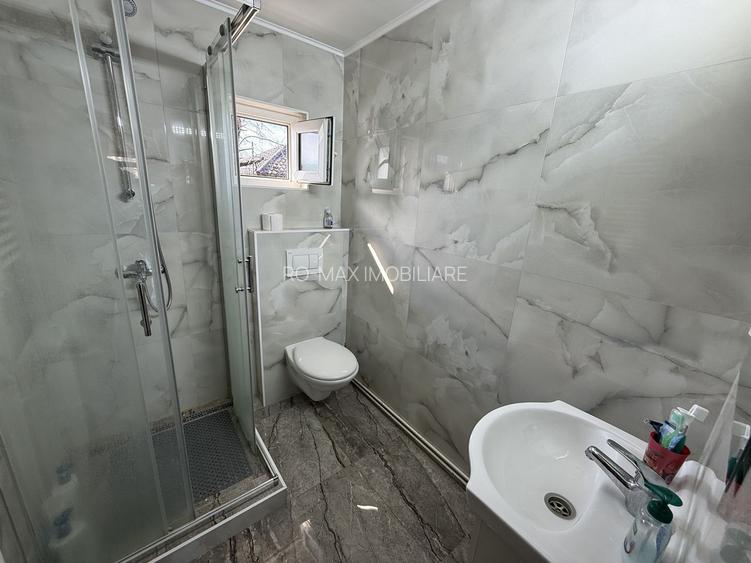 Vila 5 camere 120mp+magazin 40 mp-construcție 2008 Central - Câmpina - 17