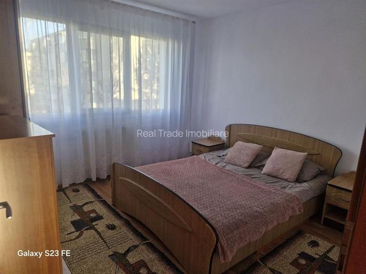 Apartament 3 camere etajul 2 zona Astra - 3