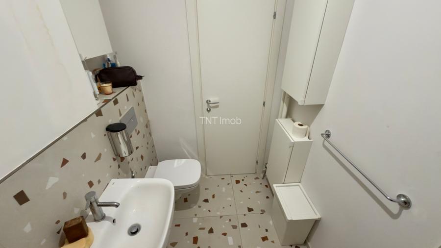 Garsoniera Militari, langa statia de metrou Gorjului, loc parcare ! - 6