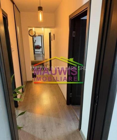 Stefan cel Mare / vis a vis de Parcul Circului /  3 min Metrou / - 7