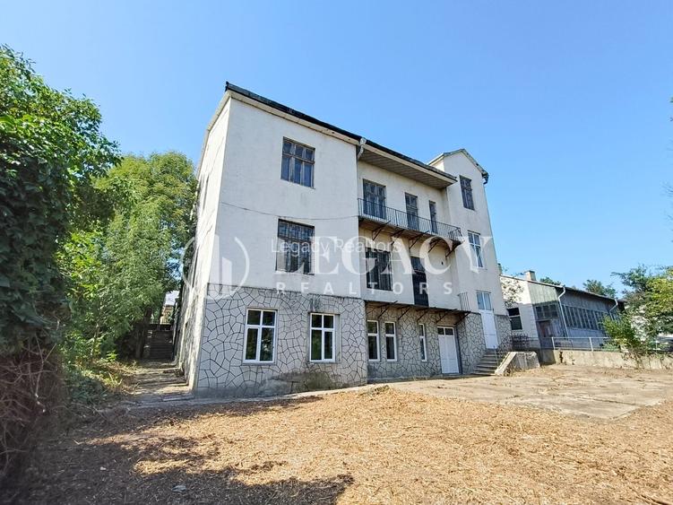 VÂNZARE/SCHIMB CU TEREN  - Clădire interbelică, centru oraș Siret - 16