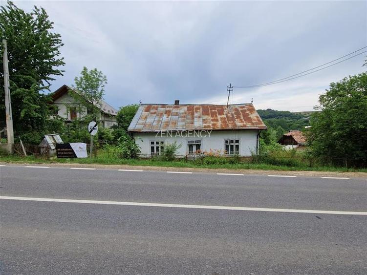 Se Vinde Teren in Adancata! - 2