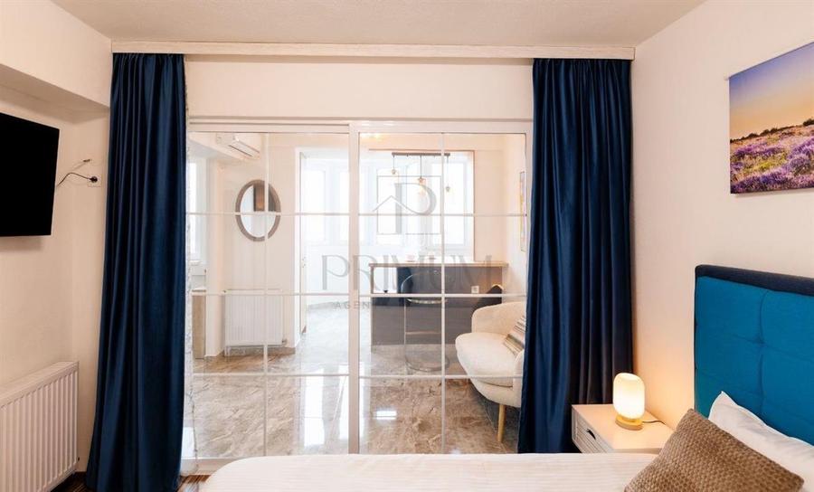 ULTRACENTRAL - 2 Camere - Vedere panoramica - Renovat complet - Lux - Perfect in - 11