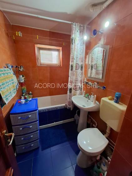 Apartament 3 camere zona Tomis Nord - 8