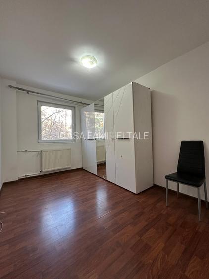 Etajul 1!!!! zona Dacia .. 3 camere .. 94900 euro - 13