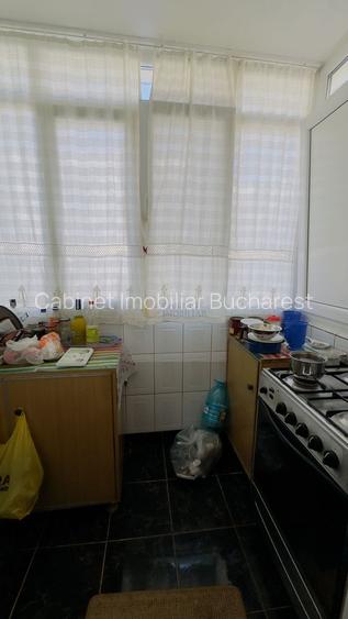 2 Camere Decomandat | 54MP | | Etaj 1/4 | Ceahlaul | 2 Balcoane | 1982 - 10