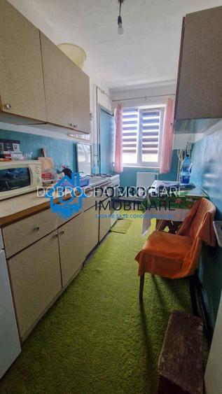 ZONA CENTRALA -  3 CAMERE DECOMANDAT ,CENTRALA GAZ, 68 MP - 4