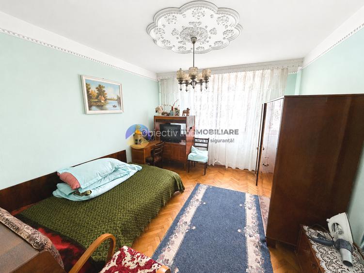 Apartament 4 camere. ,Bdul Traian la H-uri Piatra Neamt - 6