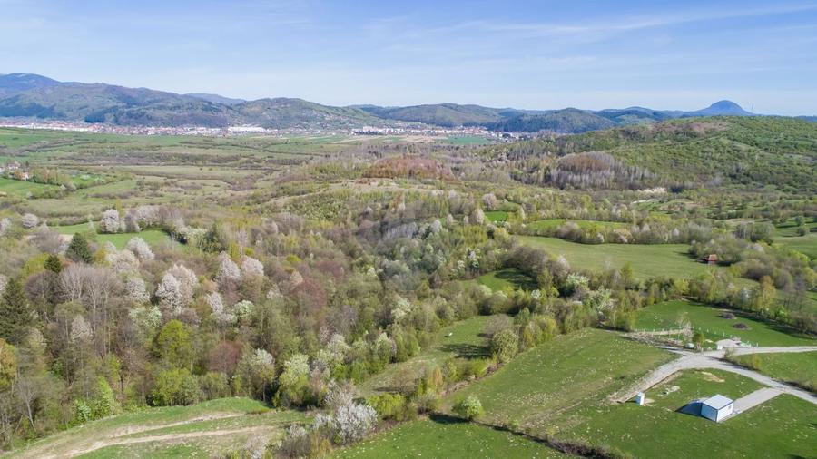 0% Comision | Teren intravilan Zărnești (Tohanița) | Vedere superbă