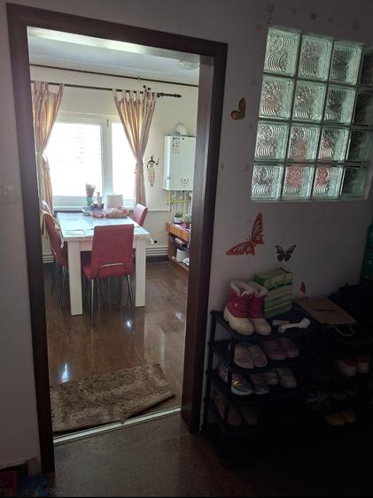 Apartament 3 camere – Inel 2 – Spațios – Etaj superior