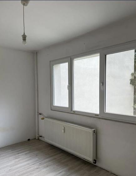 Apartament,3 Camere,Titan metrou ,Parc IOR,bl.reabilitat,et.2/4,Liber!