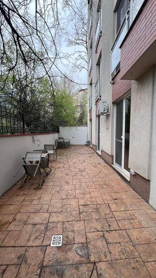 3 camere| DECOMANDAT| LOC DE PARCARE INCLUS +TERASA 43 MP| VICTORIEI